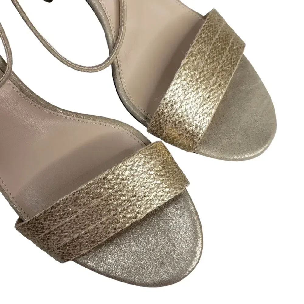 PELLE MODA Womens 8 Zina Ankle Strap Sandal in Platinum Gold
